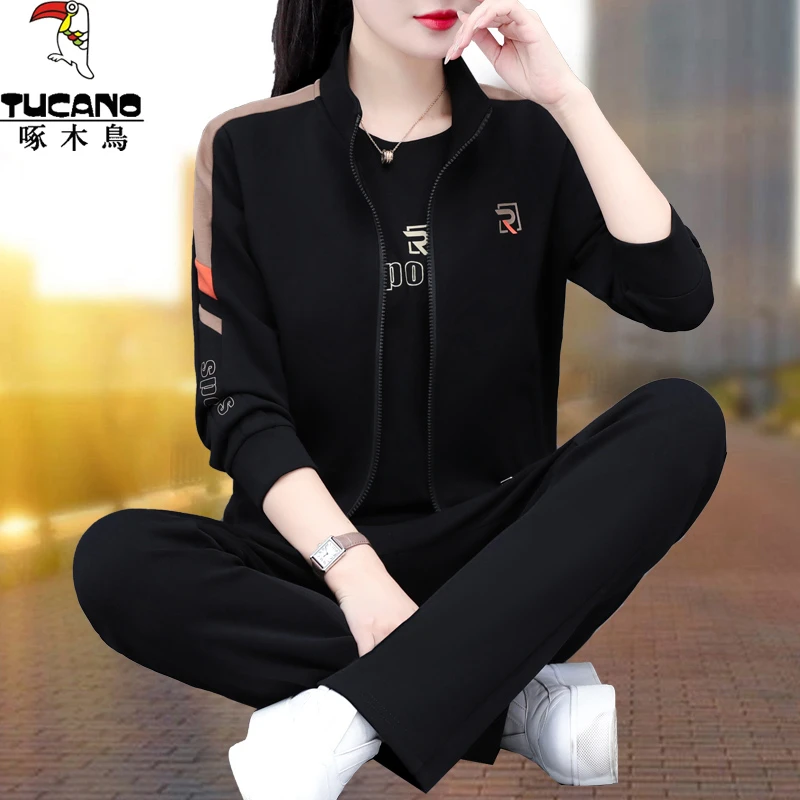 啄木鸟休闲运动套装女春秋2025新款中年妈妈洋气减龄卫衣三件套
