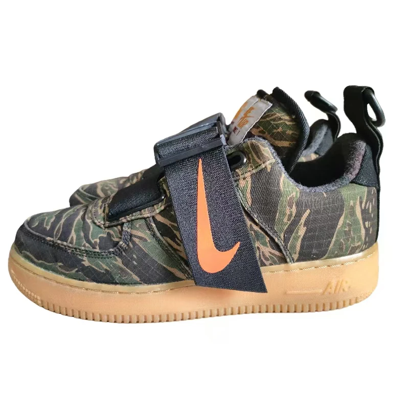 9新 耐克NIKE 42码内长265 男低帮板鞋