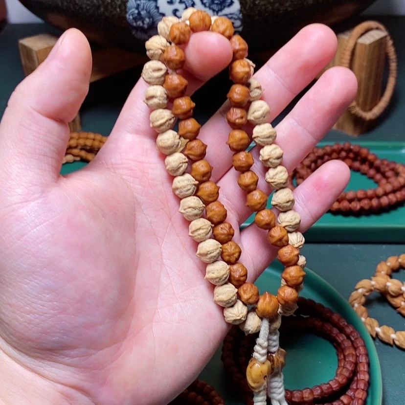 【闪购商品】柏香籽/百香籽吊坠135.5