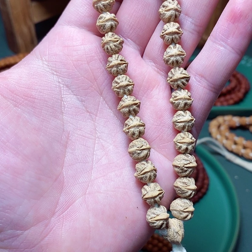 【闪购商品】柏香籽/百香籽吊坠239.8