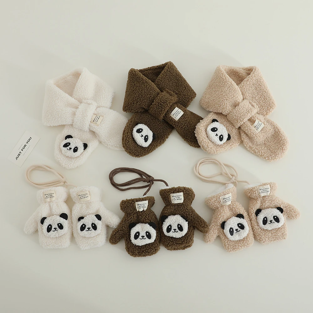 儿童新款熊猫防风围巾韩国宝宝冬天两件套保暖围脖手套交叉毛绒