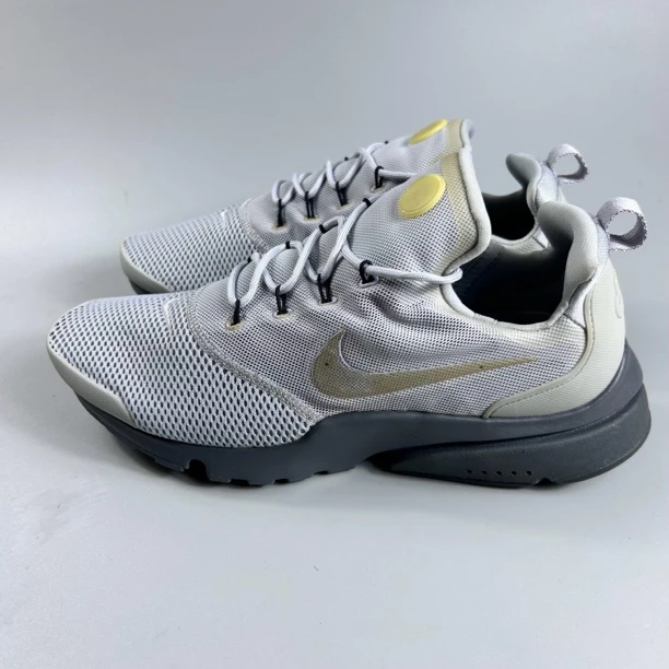 二手正品44码   Wmns Presto Fly运动跑步鞋  公价921