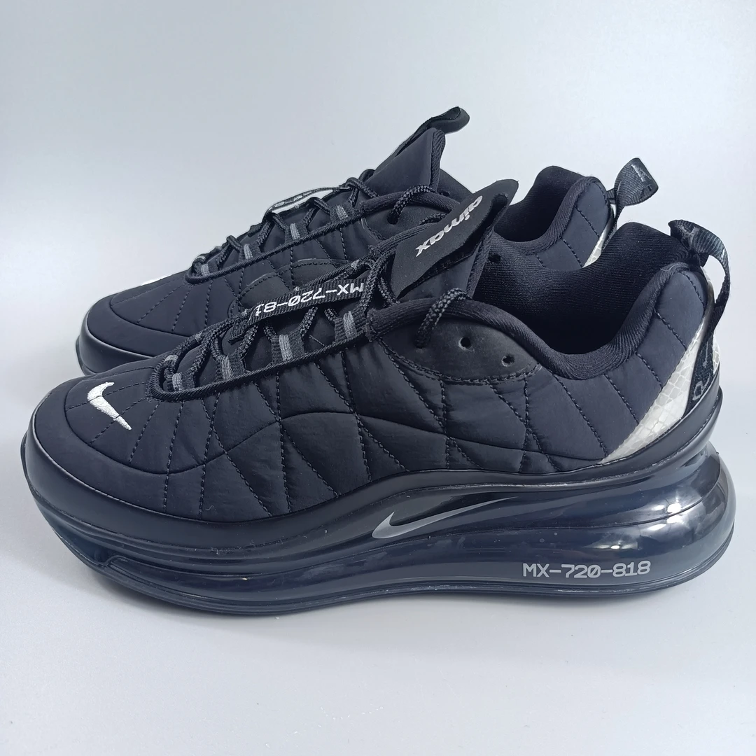 二手正品39码   Nike Air Max 720 大气垫男跑步鞋  公价965