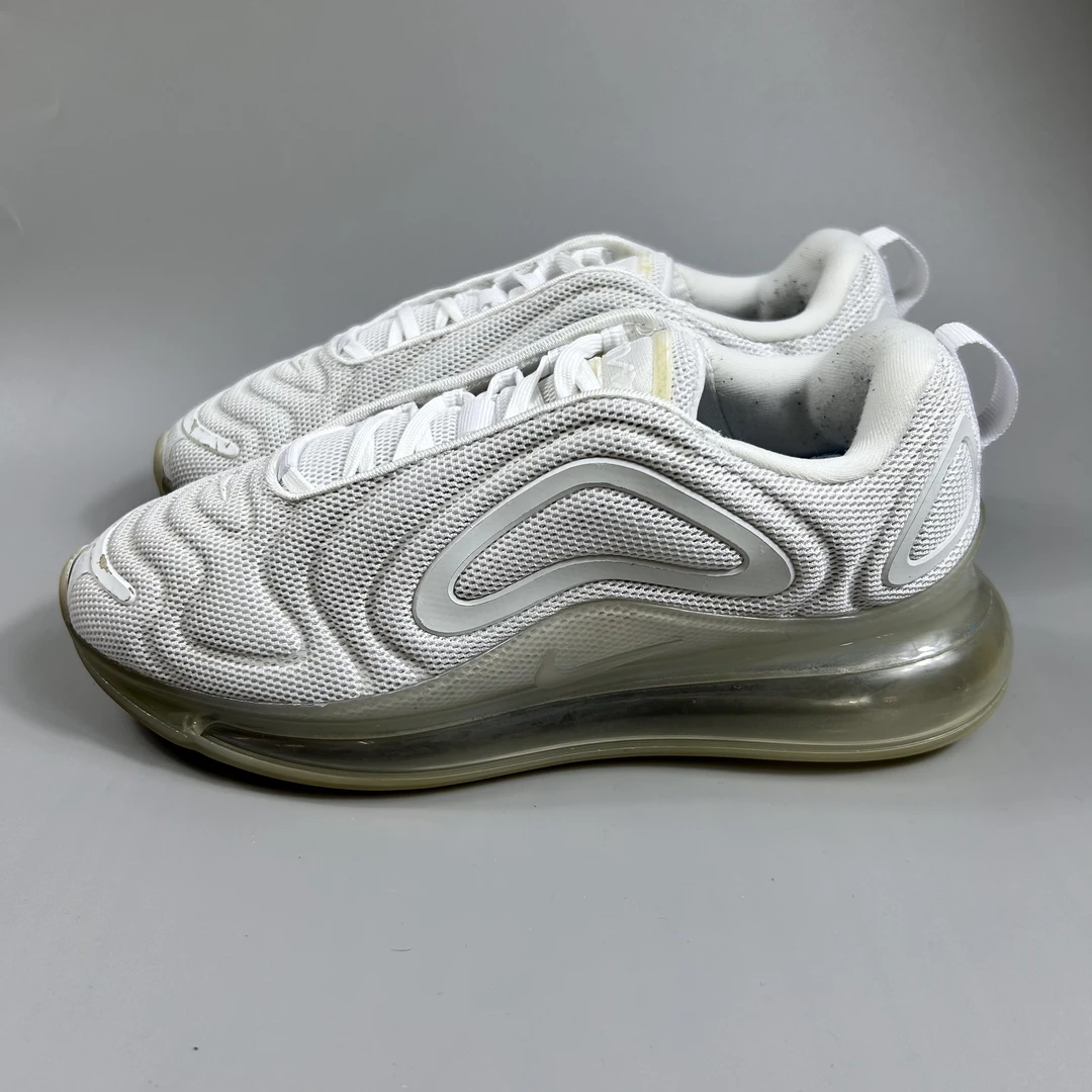 二手正品40码  Air Max 720 大气垫男跑步鞋 公价936