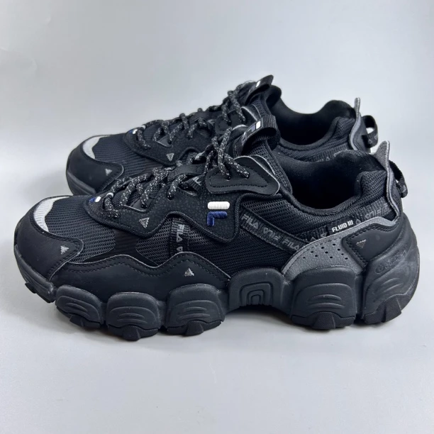 二手正品42码   斐乐FUSION男鞋 运动鞋老爹鞋休闲鞋  公价977