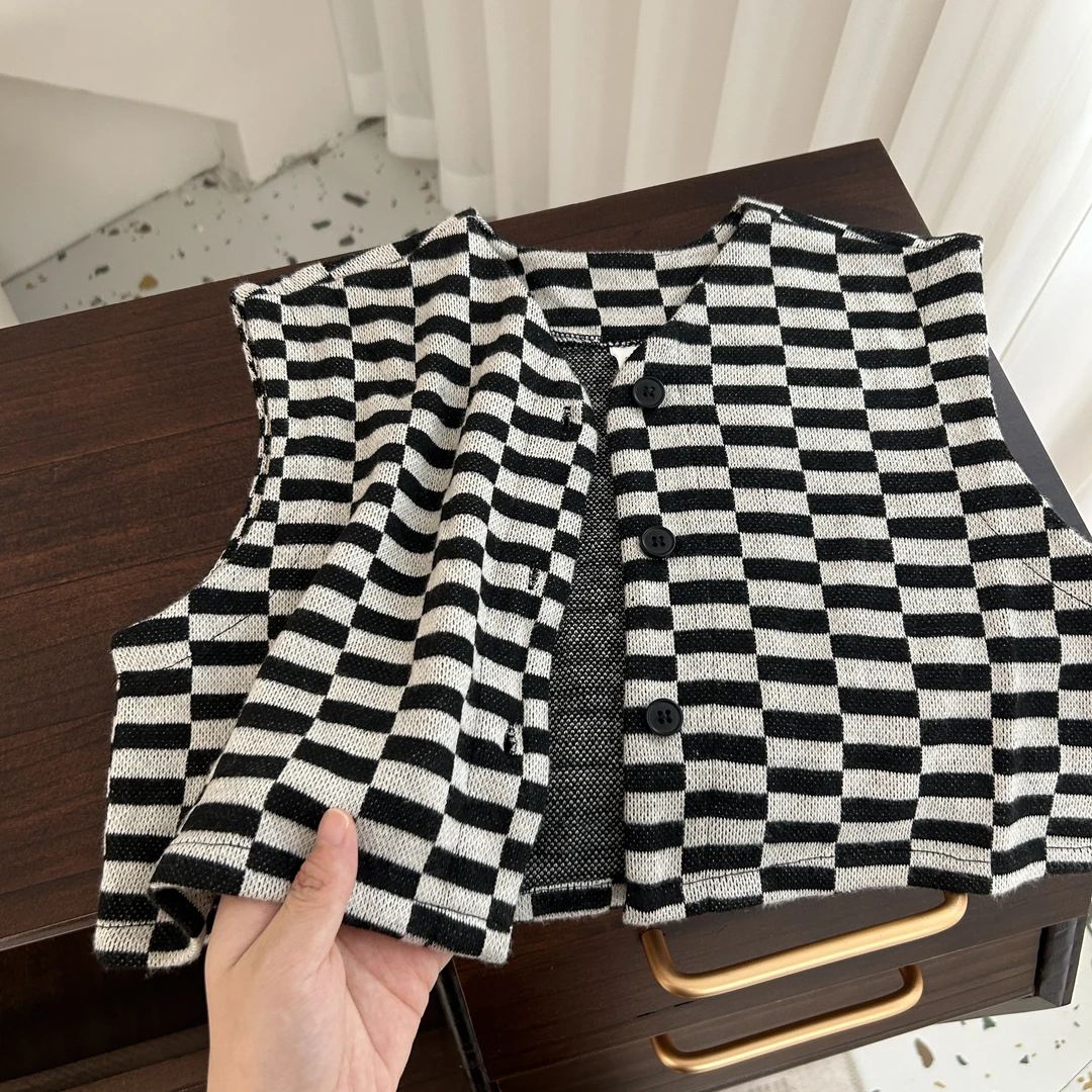 儿童马甲2024年新款男童外穿马赛克马夹百搭BMQ1207