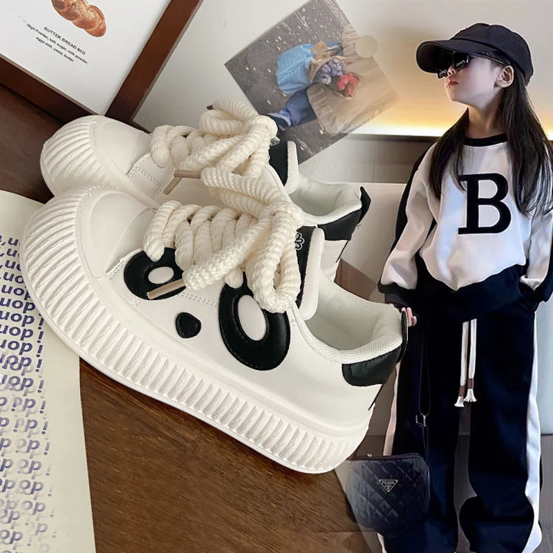 儿童丑萌厚底小白鞋女童2023秋季新款网红面包鞋学生大头饼干鞋子