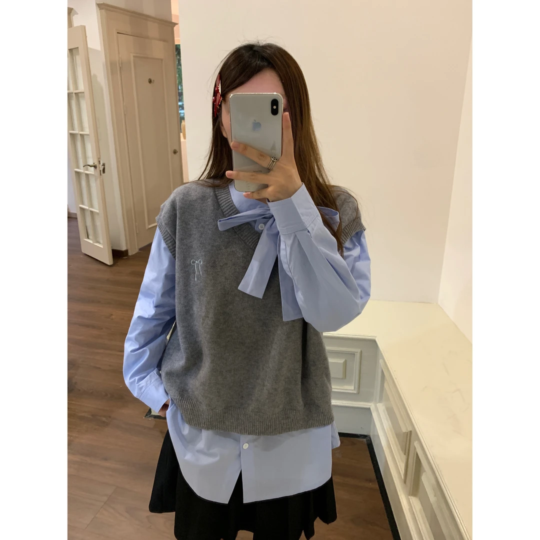 秋季新款针织马甲学院风刺绣韩国八奶衬衫百褶裙黑色半裙三件套女