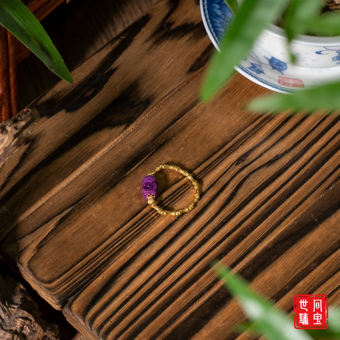 世间臻宝-锦羊丨18K金绛红舒俱来貔貅戒指/多样性发/P3840/