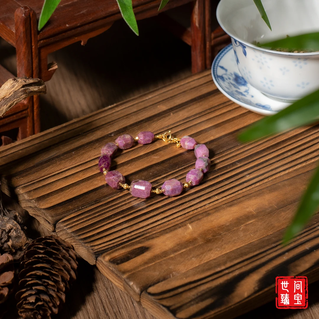 世间臻宝-浅音丨18K金樱花粉舒俱来切面手链/多样性发/P3627/0/