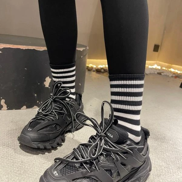 杨杨 HZ-条纹袜子5566