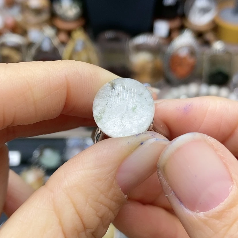 【闪购商品】水晶戒指银S925镶嵌橦**?