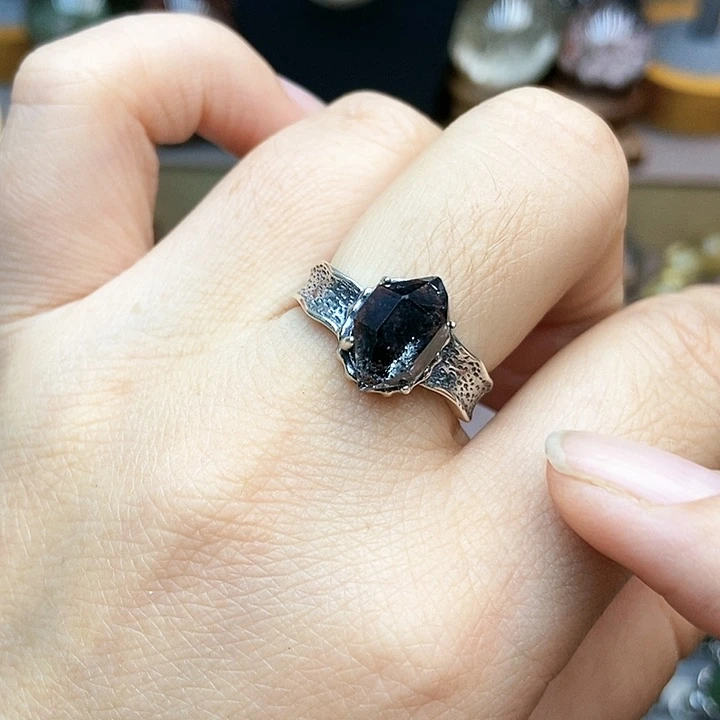 水晶戒指银S925镶嵌上****店