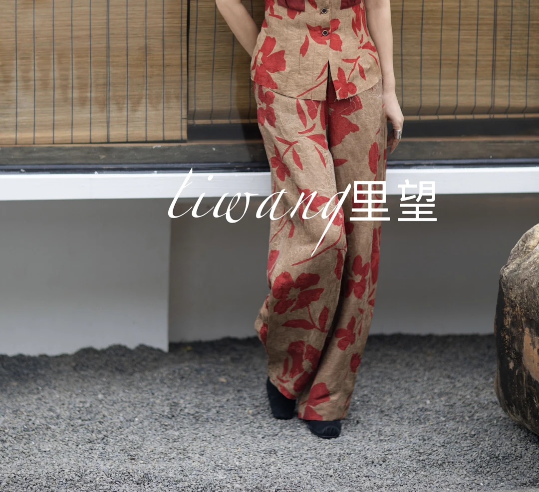 Li Wang/里望2023设计师款 一见倾心复古红花特殊染色香蕉裤