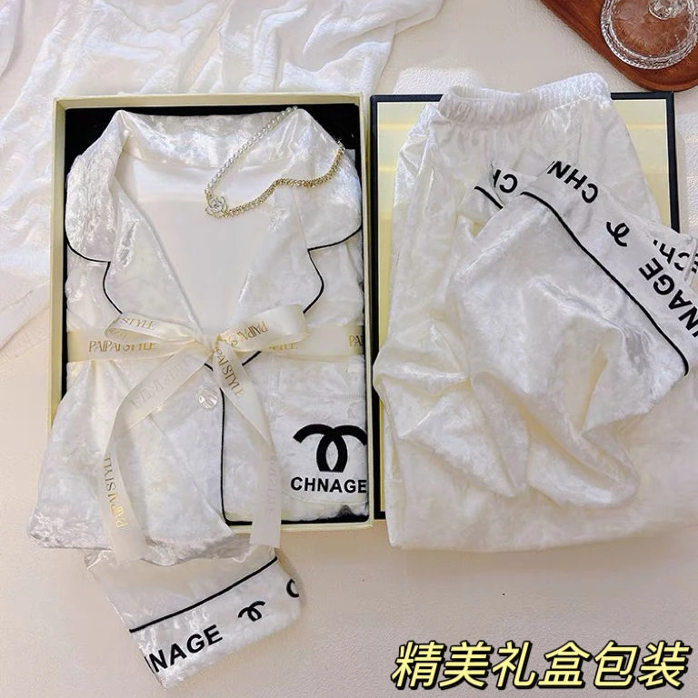 情人节轻奢生日礼物女生送闺蜜女朋友老婆高级圣诞节礼物睡衣礼盒