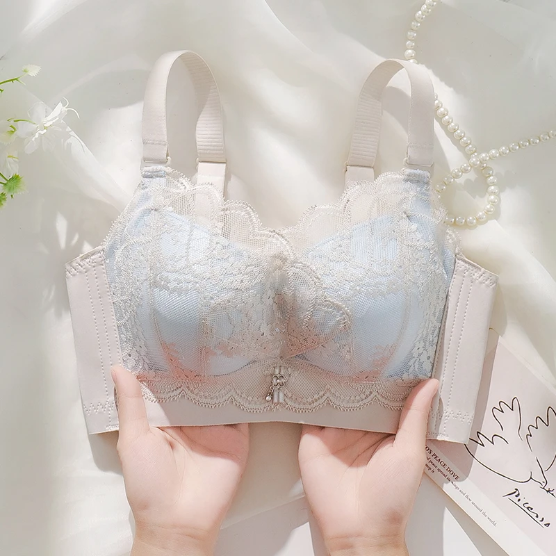 平胸专用8CM加厚小胸聚拢显大内衣女特厚无钢圈收副乳防下垂文胸