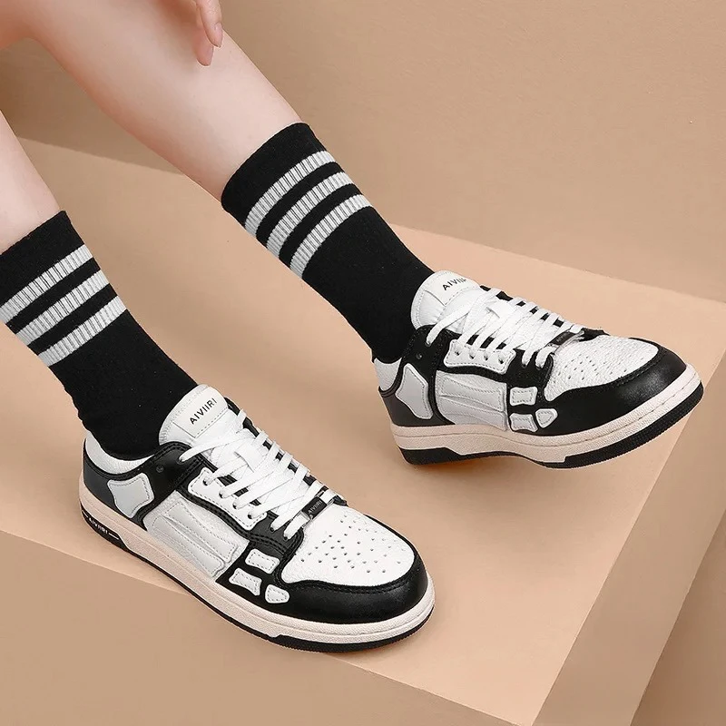 经典春秋骨头板鞋百搭情侣鞋休闲男鞋小众低帮出街黑白高中生潮牌