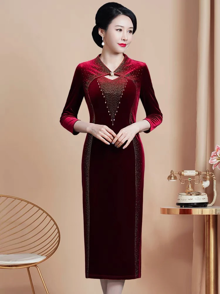 金丝绒手工钉珠喜妈妈喜婆婆礼服收腰显瘦气质长款连衣裙