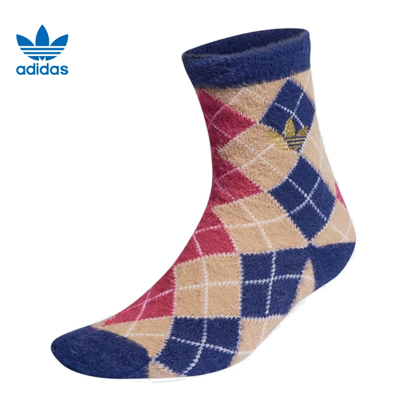 Adidas阿迪达斯三叶草秋季女款运动袜子休闲袜舒适保暖袜子IM1556
