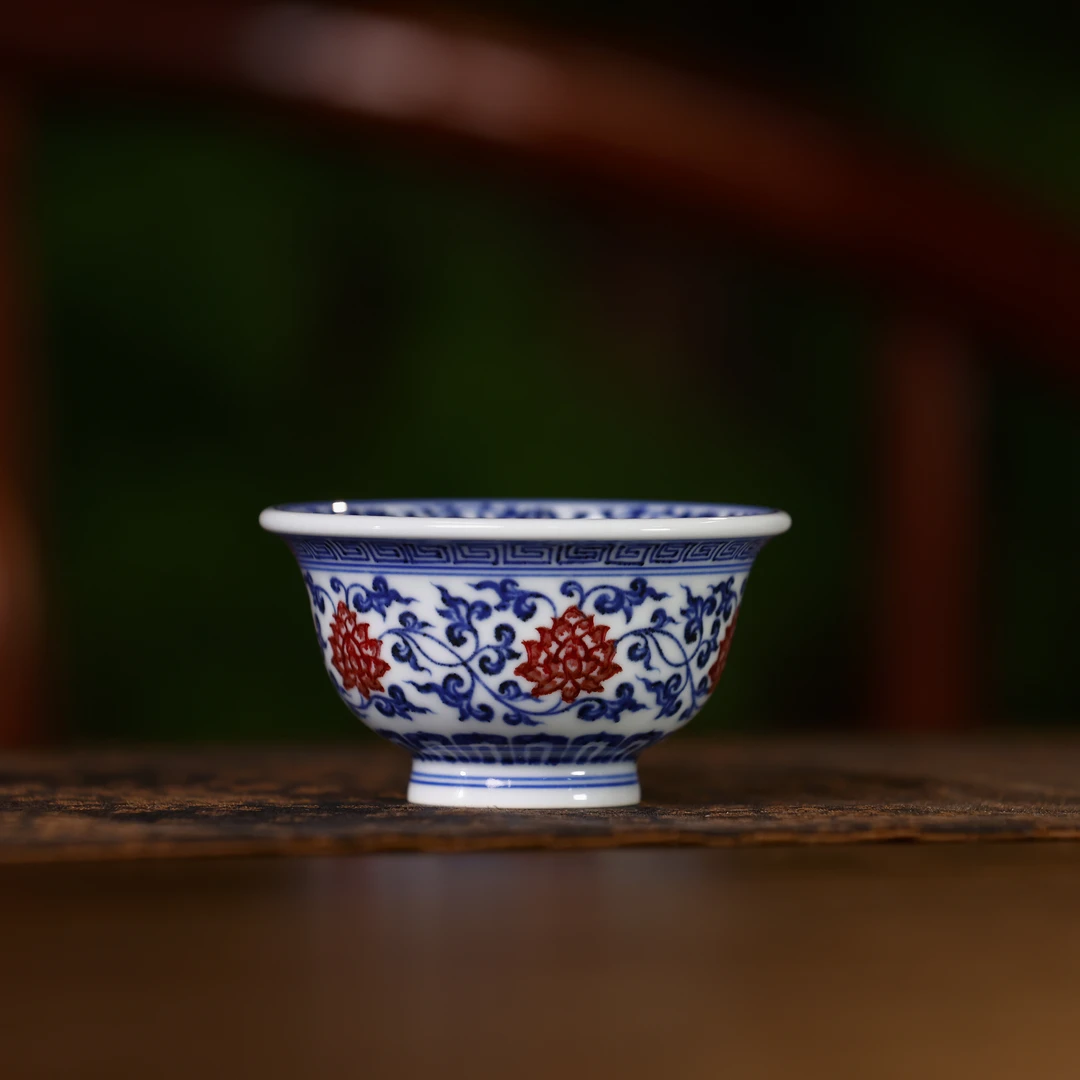 预售链接：永明尚玩青花釉里红新款缠枝压手杯景德镇陶瓷主人杯