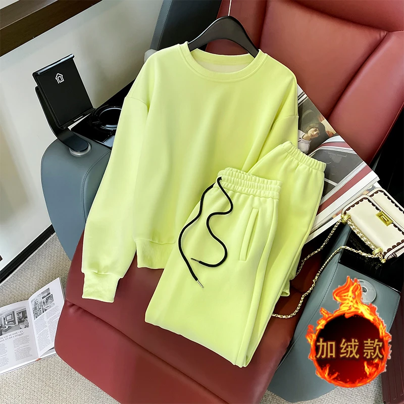 女秋冬季盐系穿搭套装时尚加绒加厚卫衣宽松显瘦卫裤装穿搭两件套