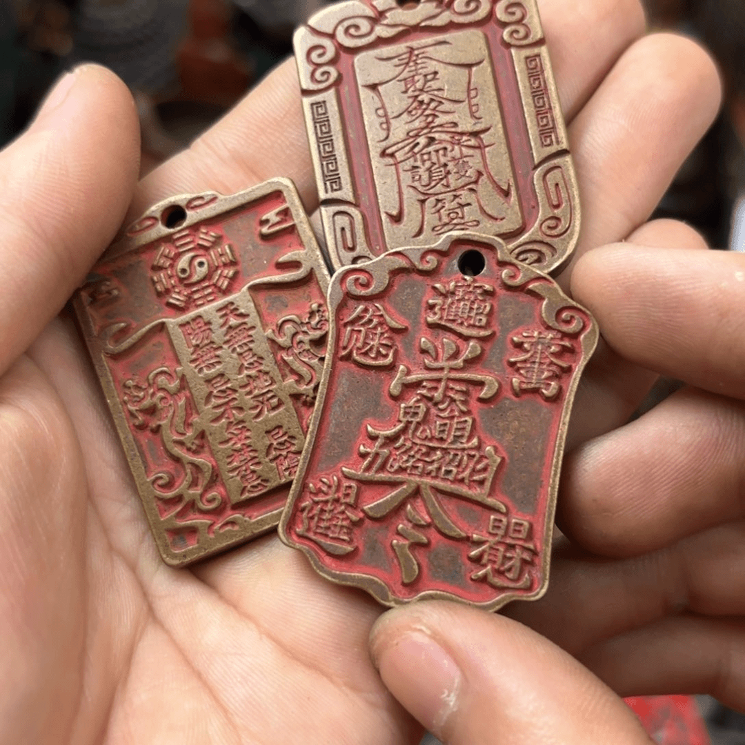 铜器摆件收收藏藏