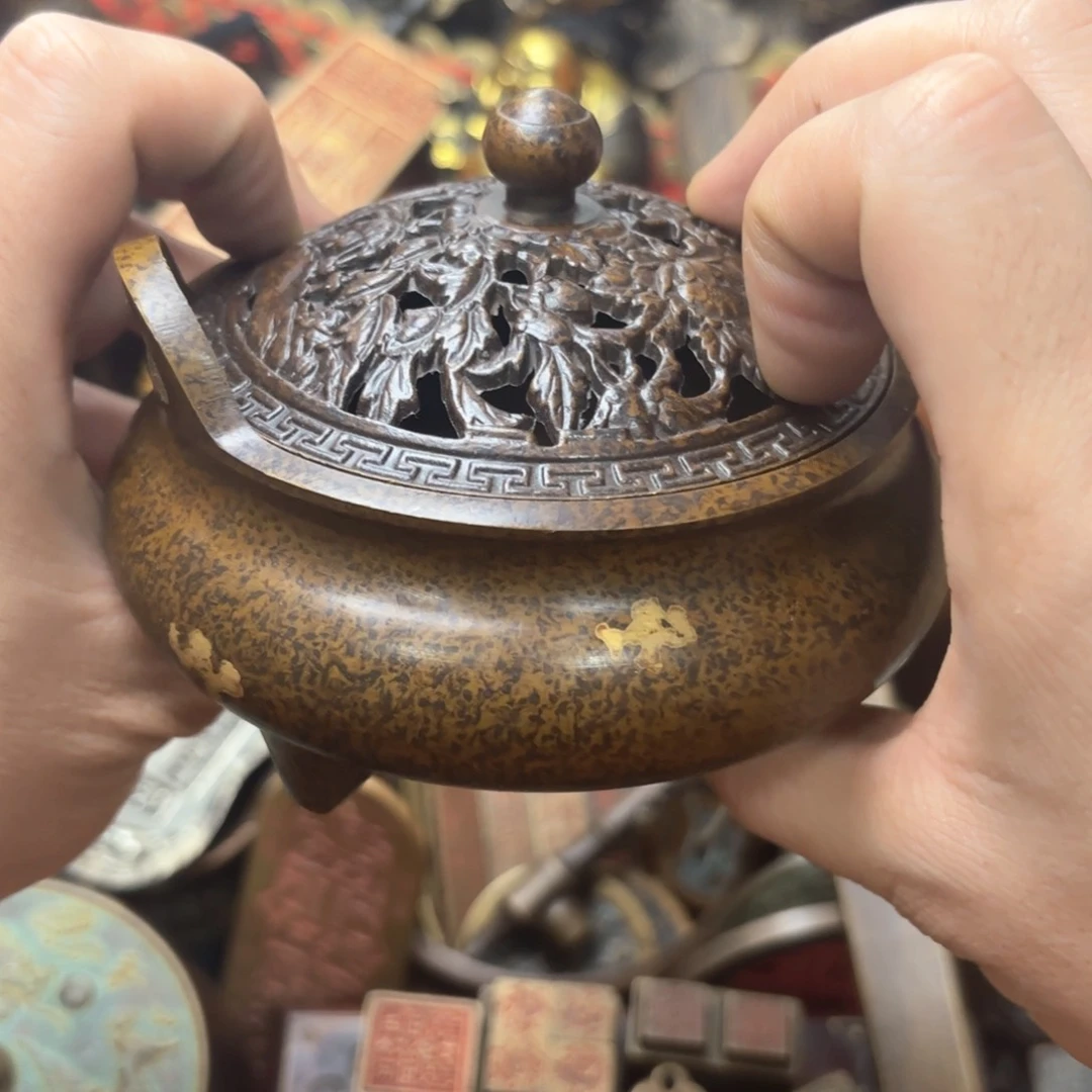 铜器摆件收收藏藏
