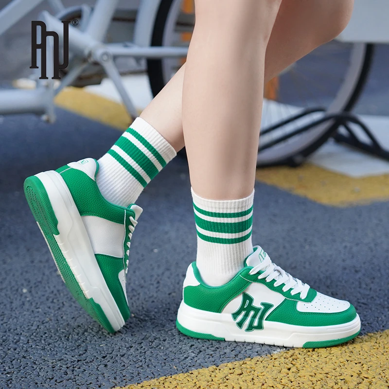 PNJ春夏新款情侣时尚休闲鞋运动板鞋百搭潮流经典小白鞋天空DB