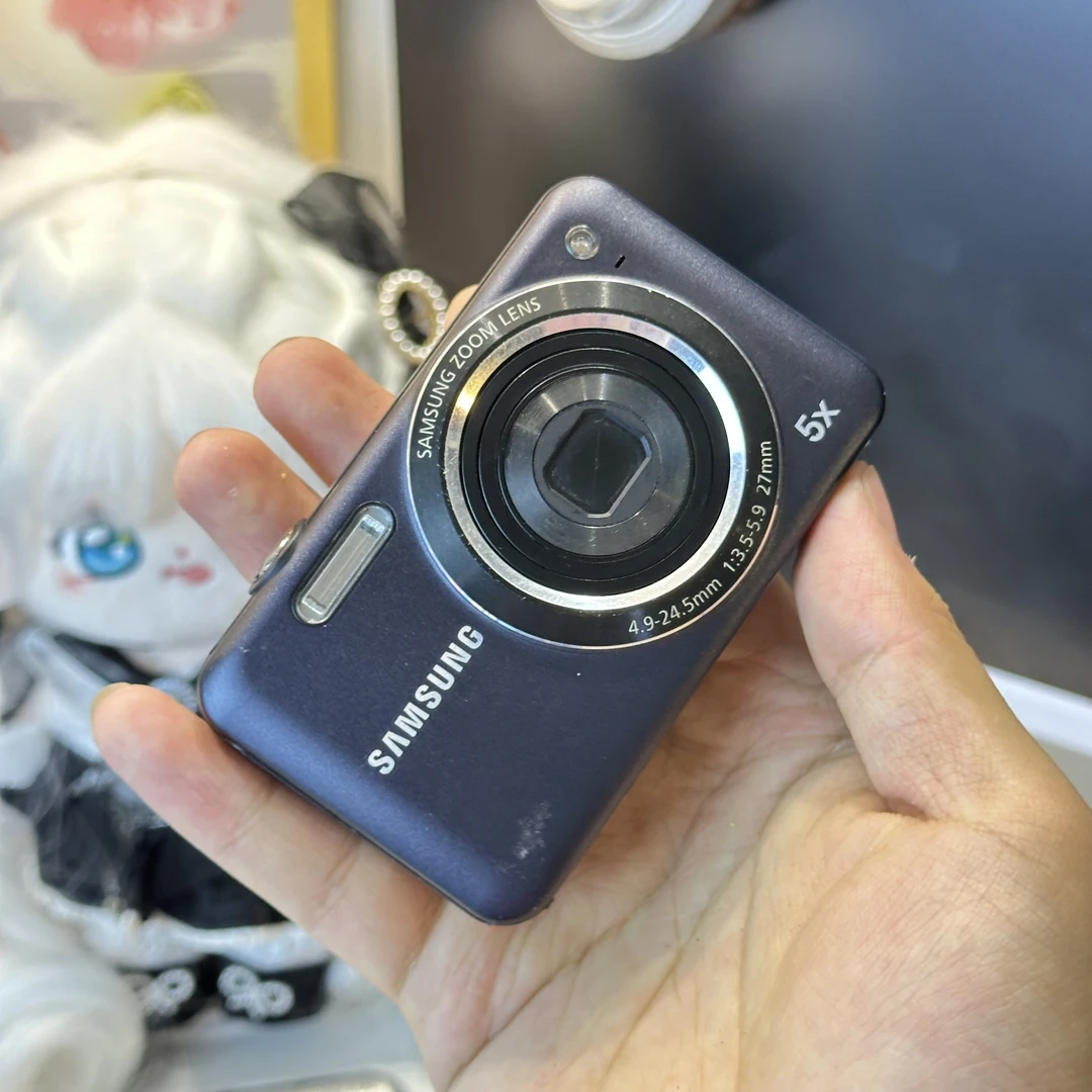 9新 Samsung/三星 三星es75冷白皮1400万像素带配件