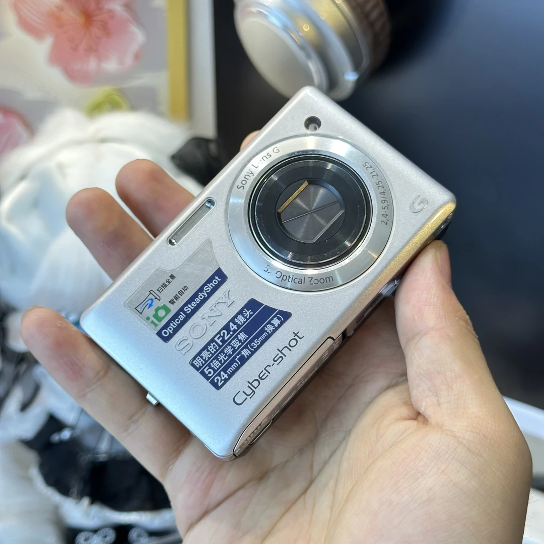 9新 Sony/索尼 索尼w390 1400万像素成片复古带配件