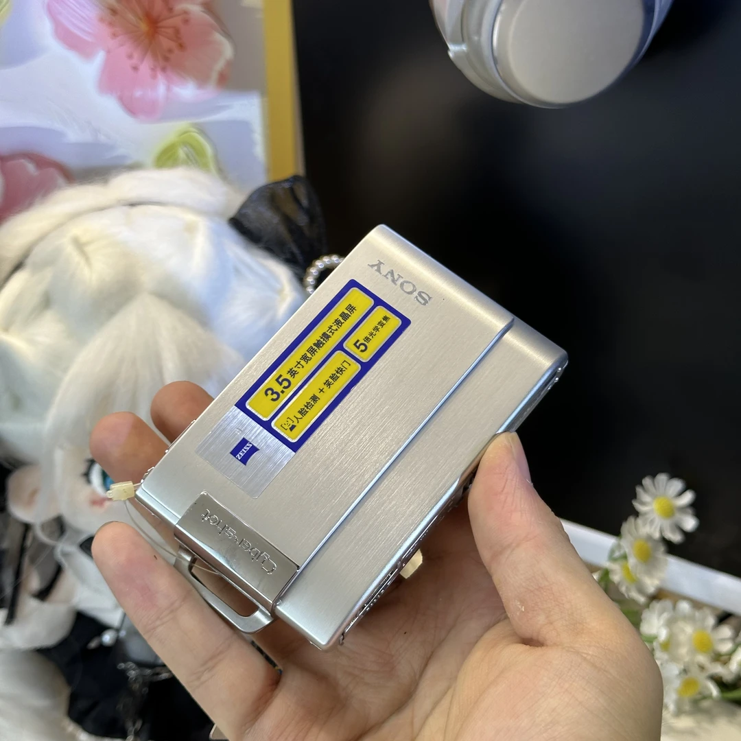 9新 Sony/索尼 索尼t200色彩感好适合日常记录生活屏幕小瑕疵