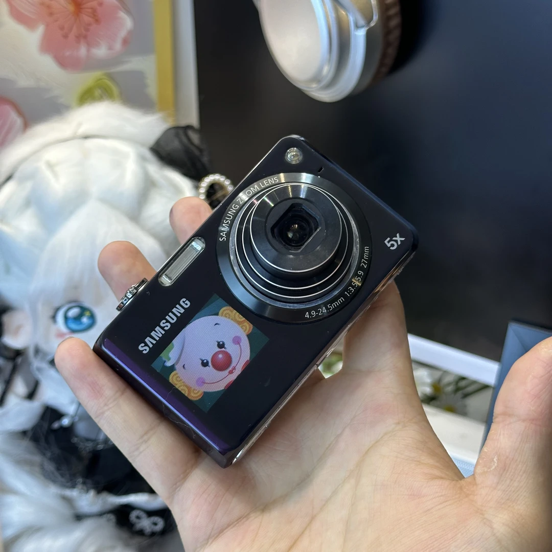 9新 Samsung/三星 三星pl150 双面屏 可以自拍1200万像素带配件