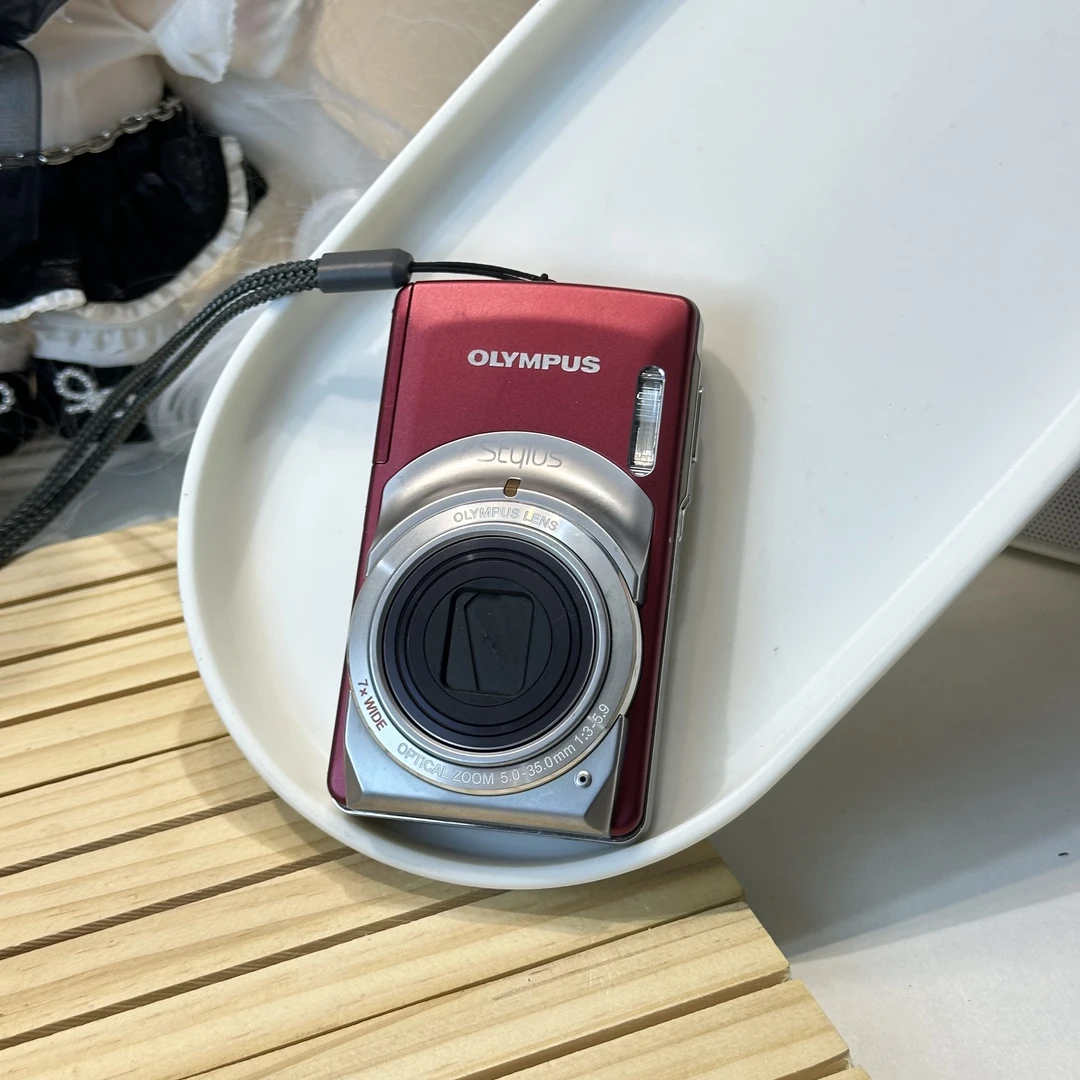 9新 Olympus/奥林巴斯 奥林巴斯u7010 复古感1200万像素冷白皮