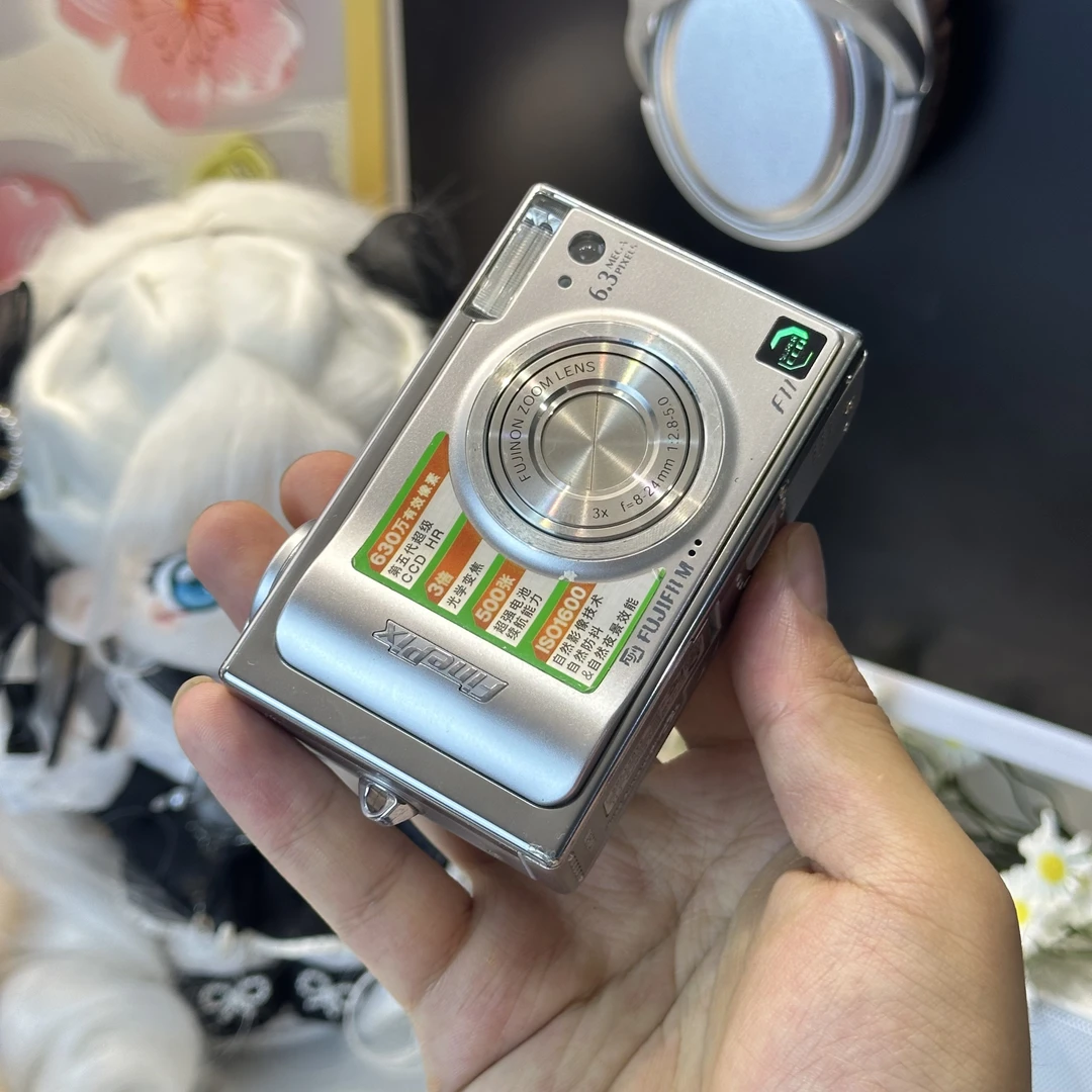 9新 Fujifilm/富士 富士f11 网红机复古感色彩感好胶片感带配件