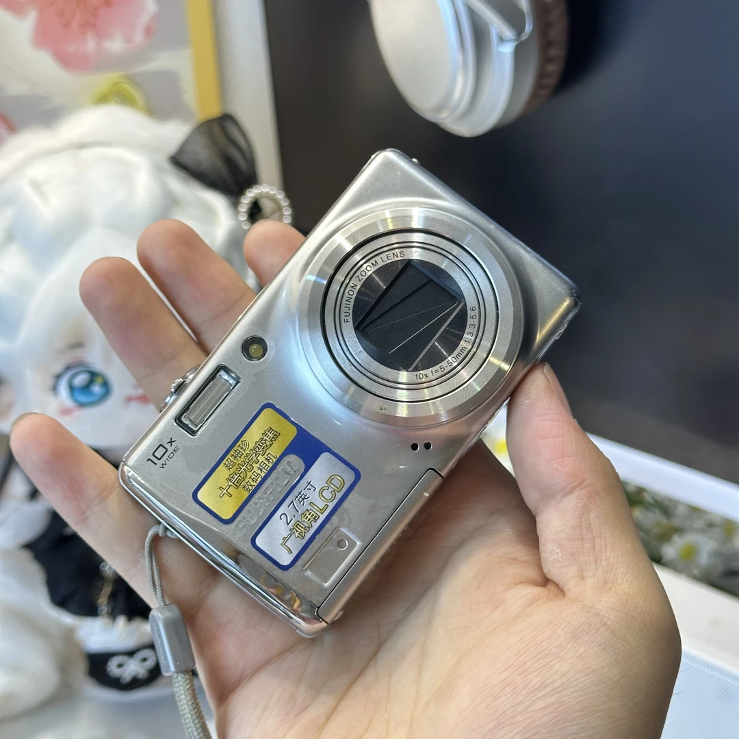9新 Fujifilm/富士 富士f75小长焦适合日常记录生活10倍光学变焦