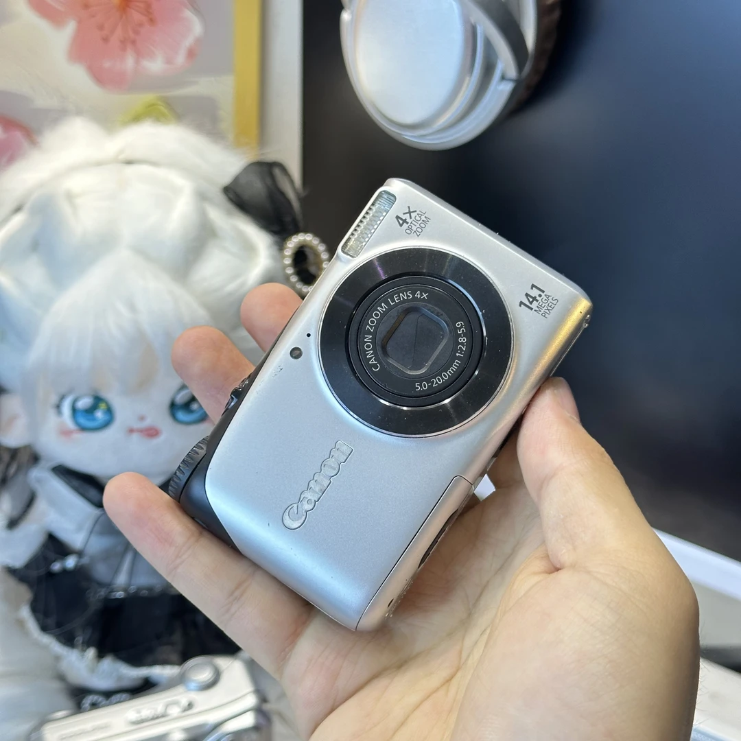9新 Canon/佳能 佳能a2200 人像神器冷白皮1200万像素带配件