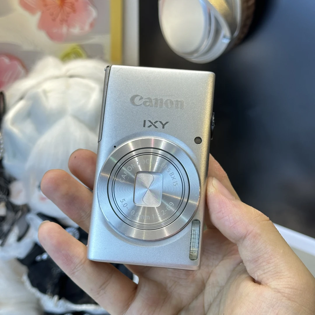 9新 Canon/佳能 佳能ixus132人像神器1600万像素带配件