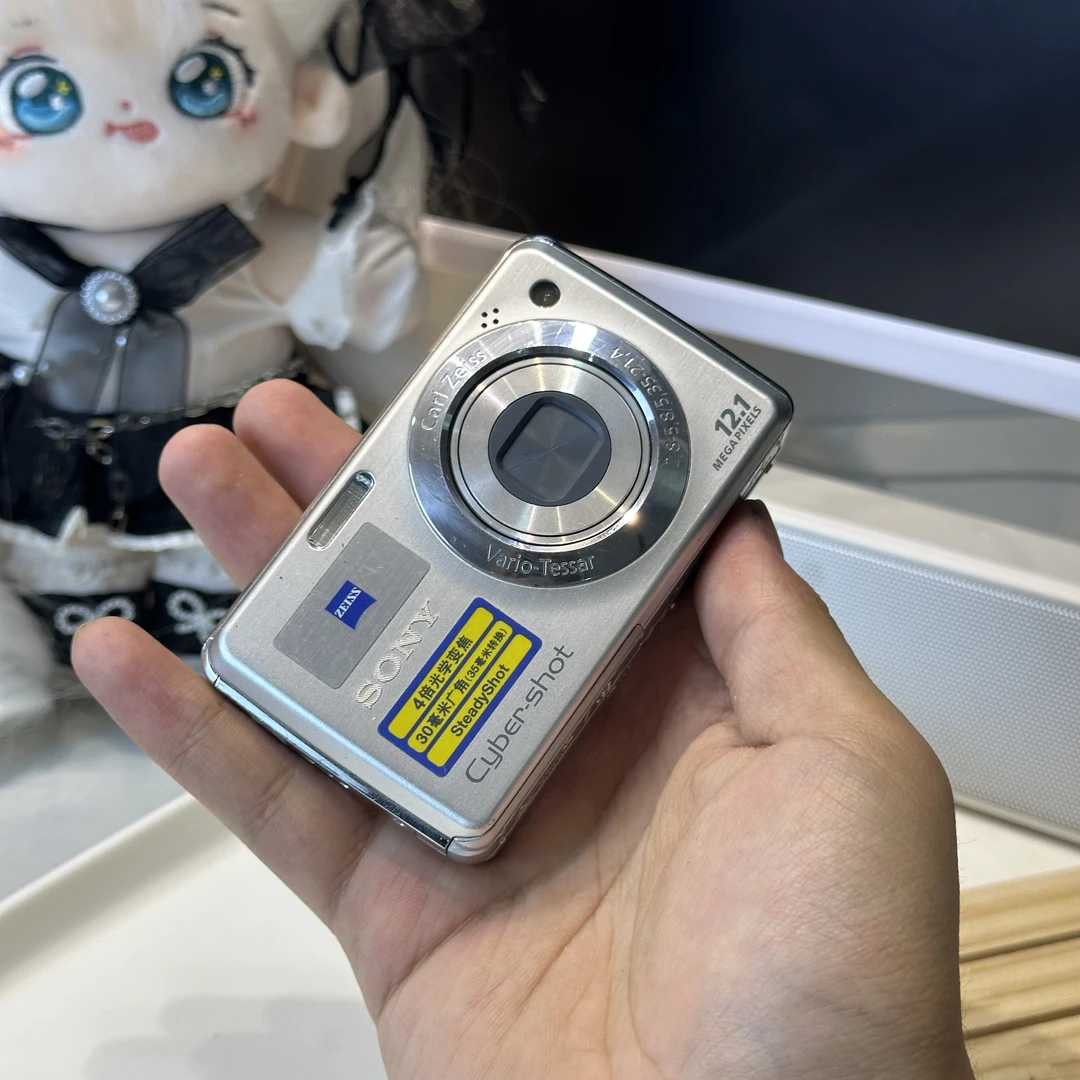 9新 Sony/索尼 索尼w210 复古感色彩感好1200万像素 数码相机