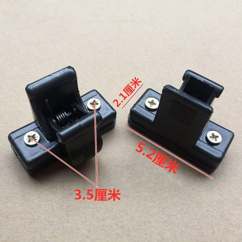 昌河1018一汽佳宝6371 6350 6350 V52中门车窗玻璃扣卡子中窗锁扣