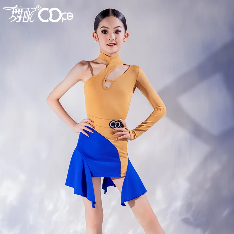 OOPE舞配舞服春季新款昏黄莱茵双色拼接套装   WL41218