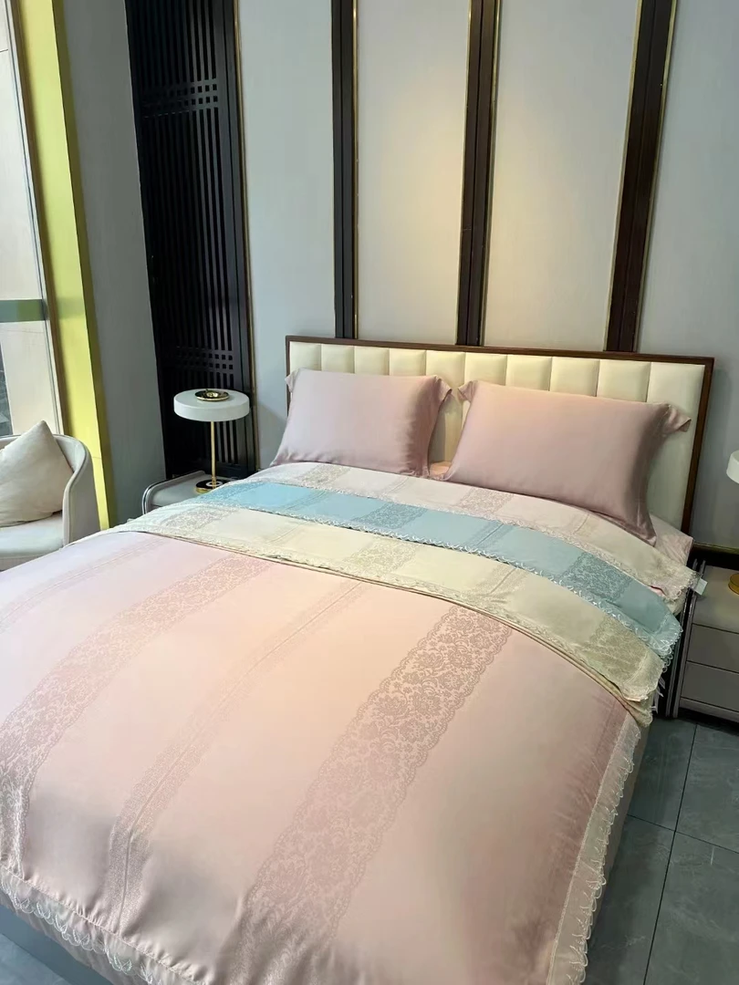 金色天丝棉花边100%蚕丝被春秋被