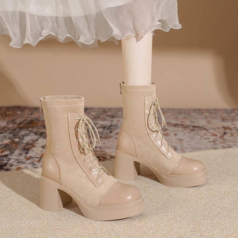 马丁靴女款2025春秋新款英伦风高跟短靴早秋设计感高级感百搭靴子