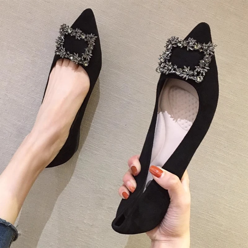 PinkAvril尖头平底单鞋女2025春秋季新款水钻四季软底大码工作鞋