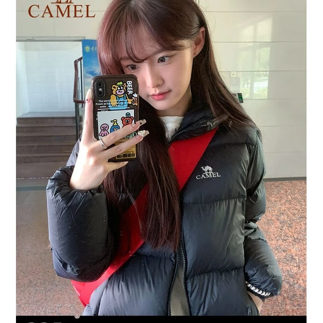 骆驼户外羽绒服女款连帽保暖时尚羽绒衣外套A1W1PN113/A1W2PN121B