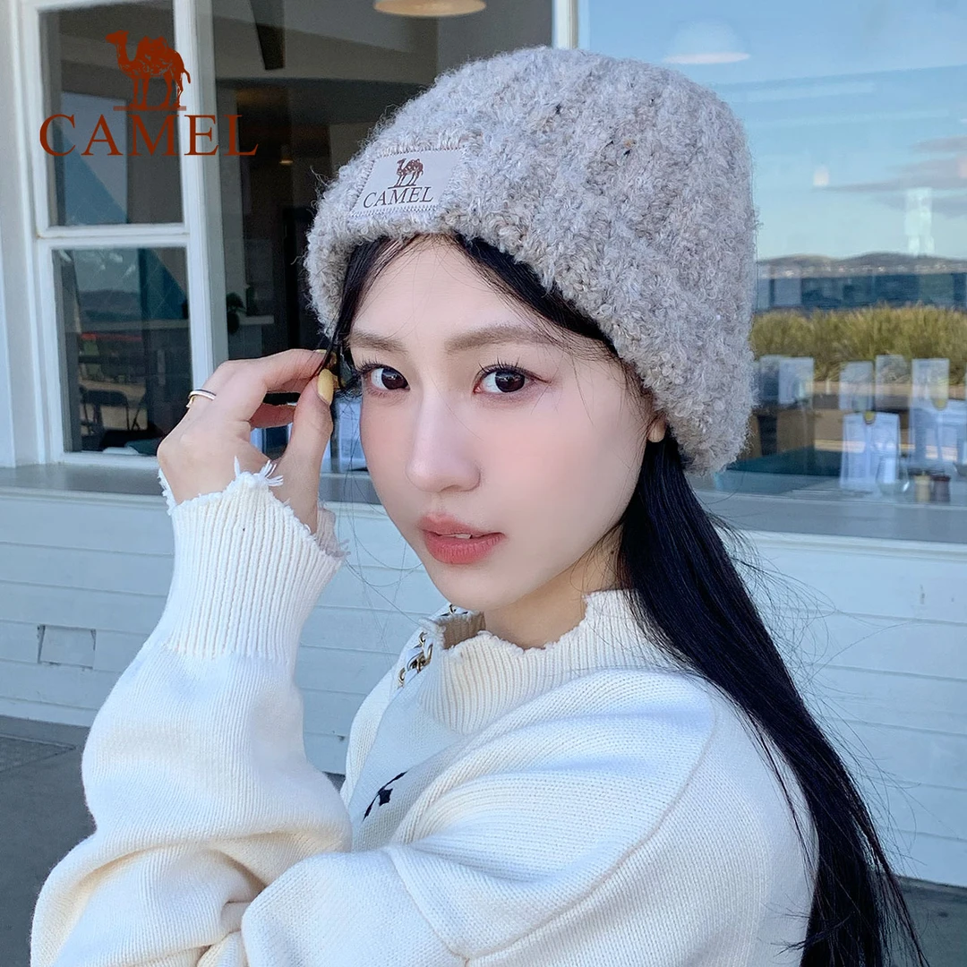 骆驼冬季新款针织帽女护耳保暖毛线冷帽显脸情侣针织帽133CP15060