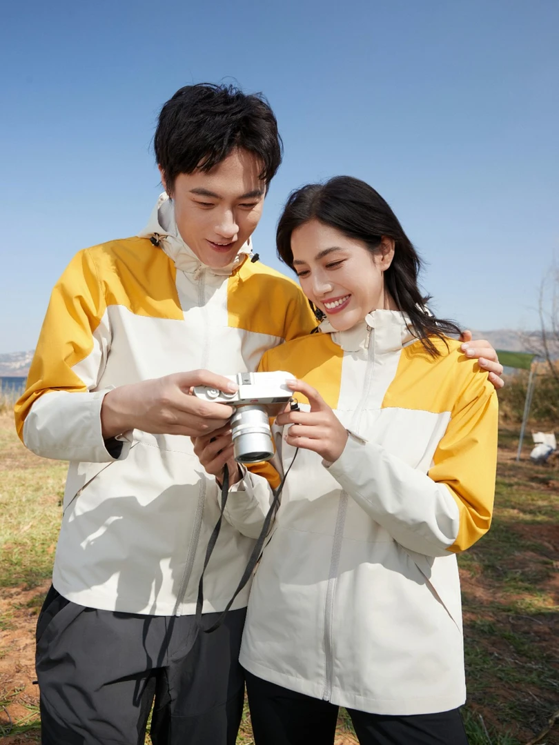 薄款风衣防风保暖防水春秋冬三季可穿可拆卸帽子拼色风衣情侣透气