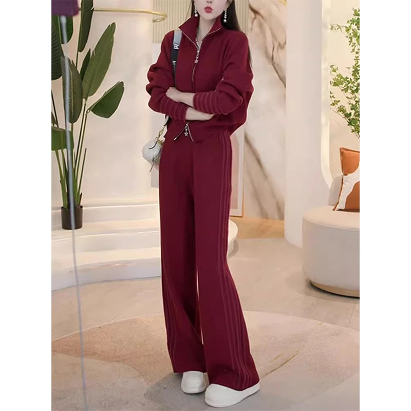 今年流行休闲时尚运动套装春秋红色拉链开衫短款长袖上衣两件套女