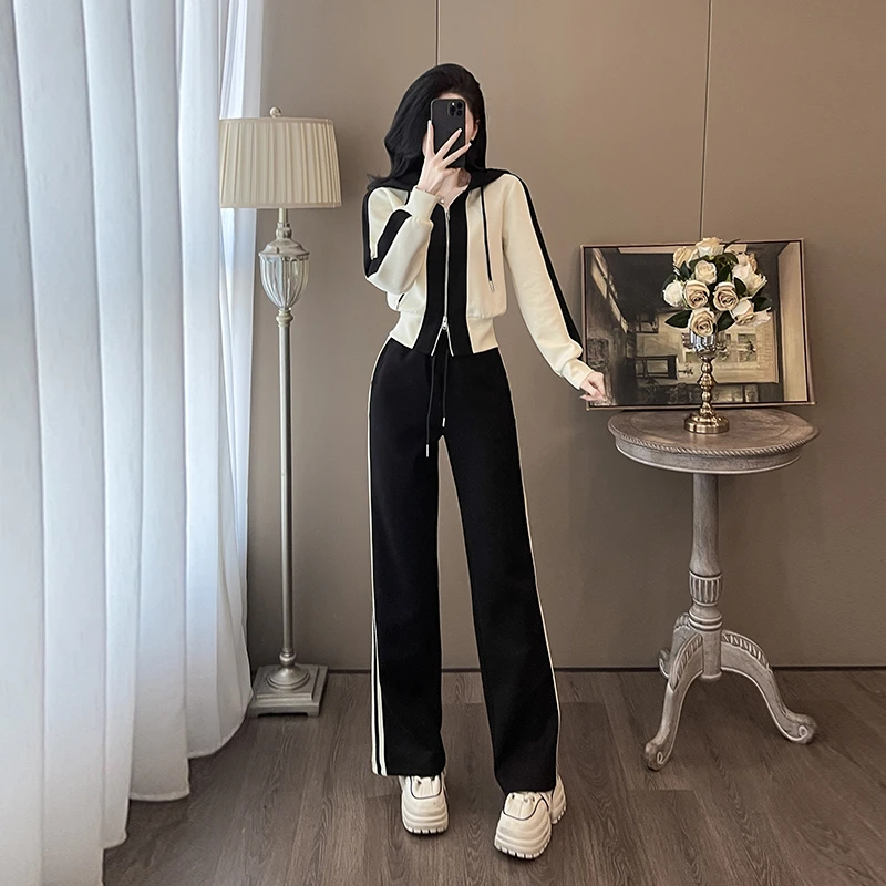 秋季运动套装女装洋气减龄入秋一整套连帽拼接高档女士休闲两件套