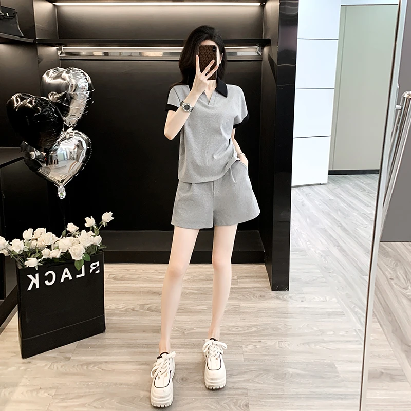 夏季短袖短裤休闲运动套装女洋气减龄宽松灰色v领高档女士两件套