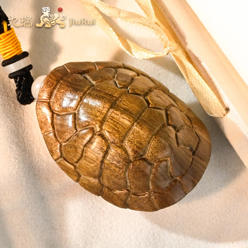 金丝楠阴沉木富甲天下手把件车挂